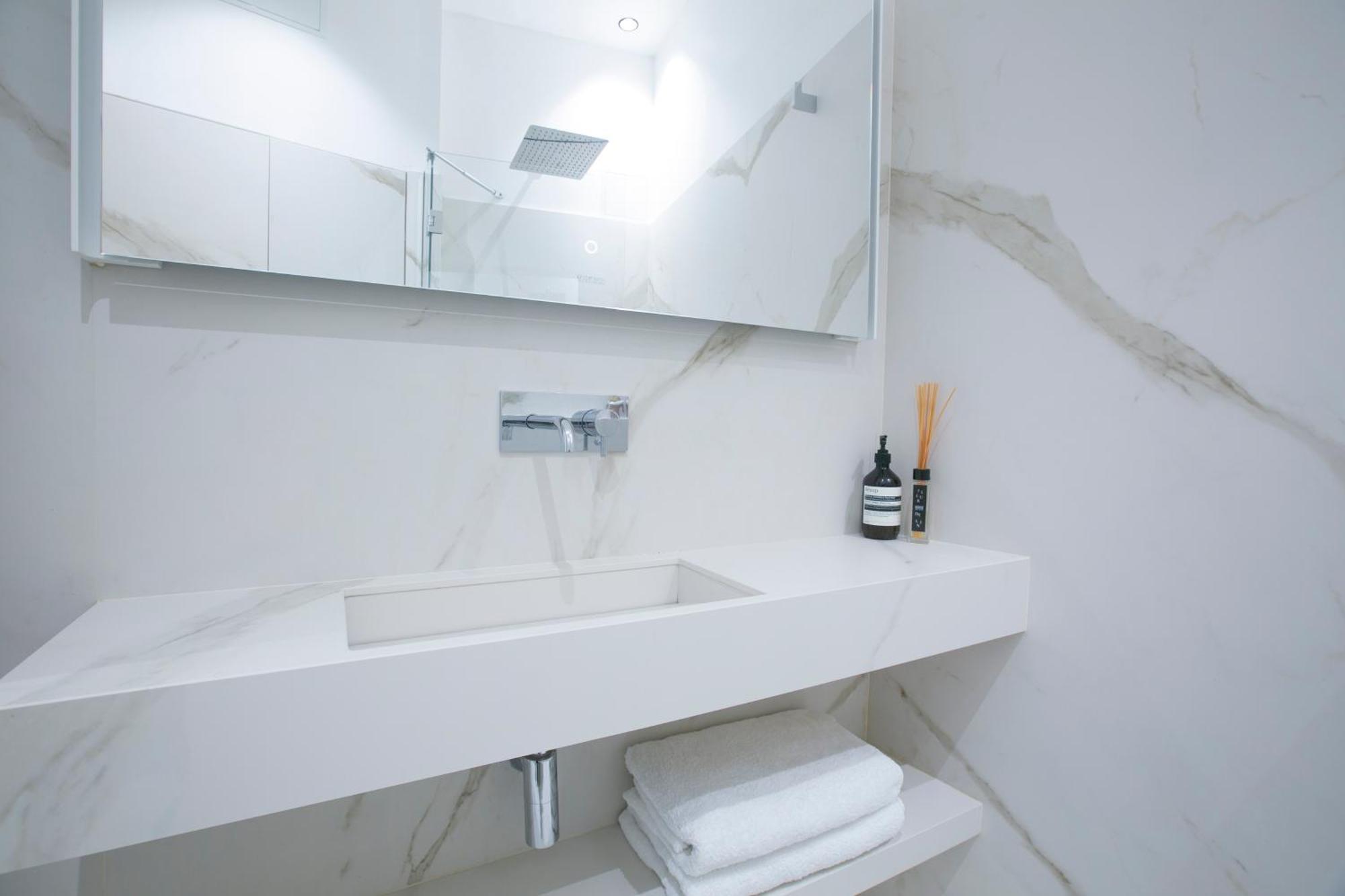 Apartment Classy 2 Bedroom - G03 Paris