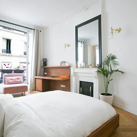 Apartment Classy 2 Bedroom - G03 Paris