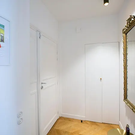 Classy 2 Bedroom - G03 Apartment *